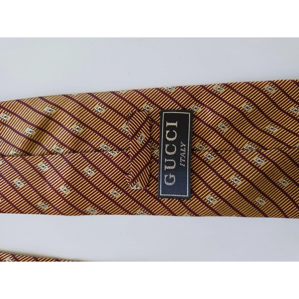 GUCCI 100% Silk Italy Preppy Old Money Maximalist‎ Geometric Striped Tan Tie